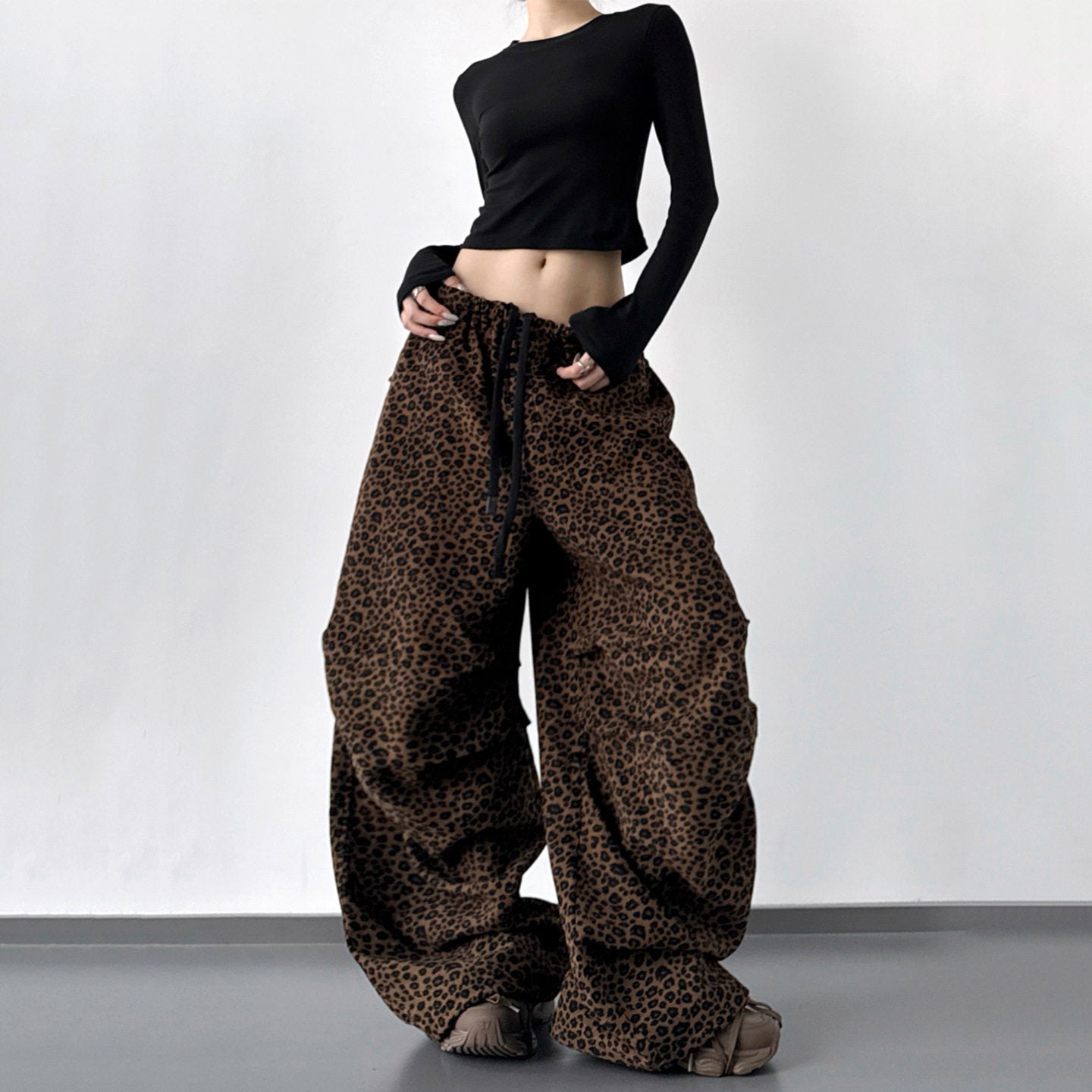 11042079