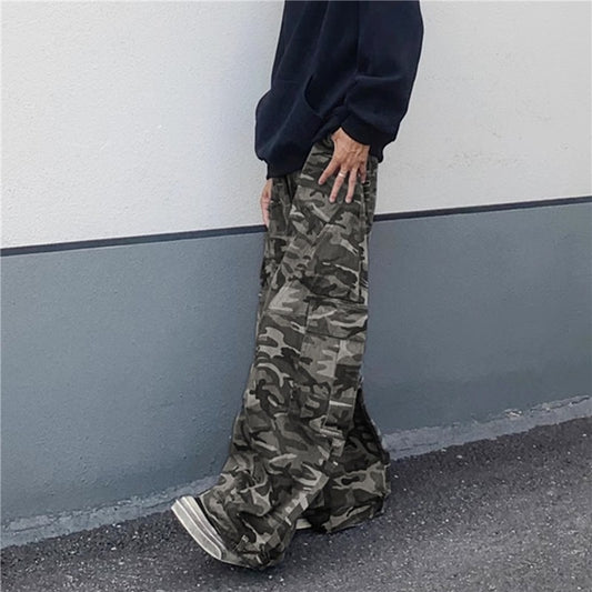 10904983