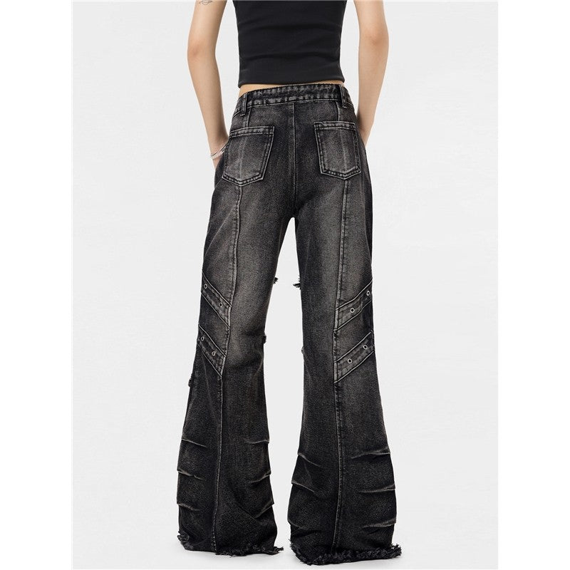10904851