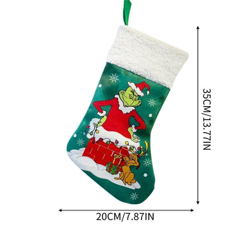 10744678