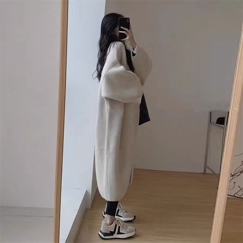 10770531